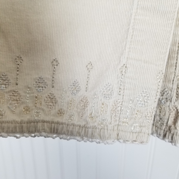 J Jill Embroidered Corduroy Button Front Shirt Lightweight 3/4 Sleeve Pockets - Picture 2 of 11